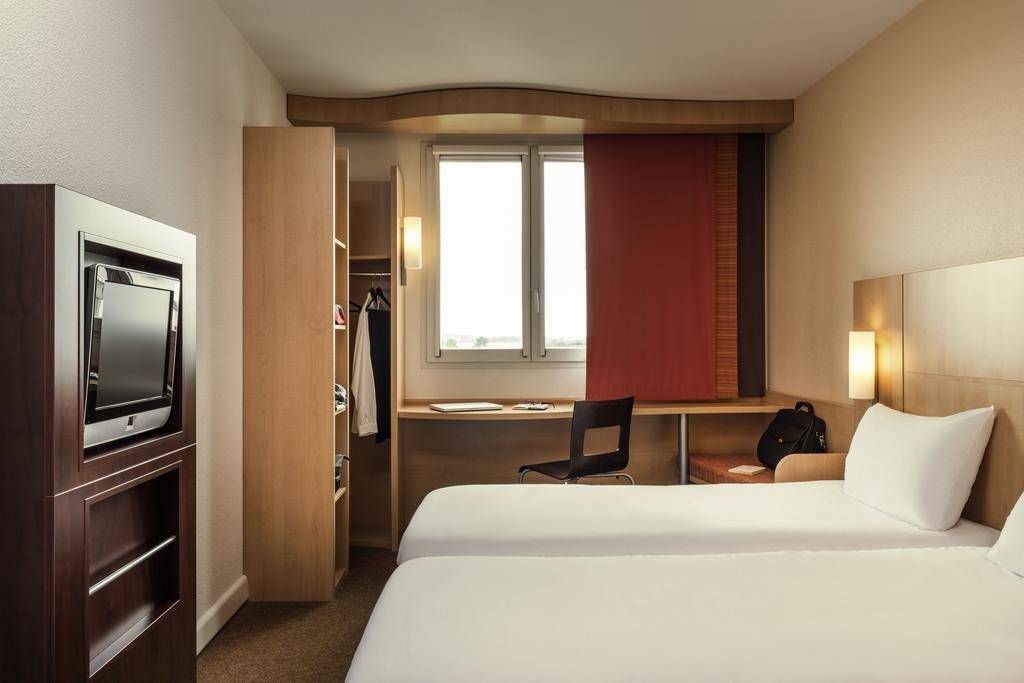 Hotel Ibis Rambouillet Habitación foto
